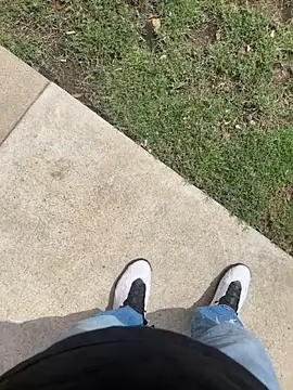 SukItSlo444 online show from April 5, 8:06 pm