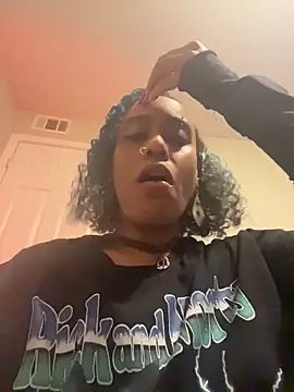 loveluna8 online show from December 1, 8:58 pm