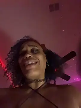 loveluna8 online show from December 21, 10:39 pm