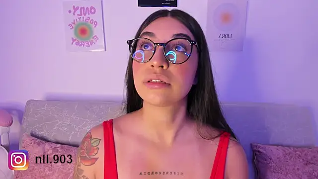 Snapshot of sensualhaven_ chatting on December 20, 11:26 pm sensualhaven  online show from December 20, 11:26 pm