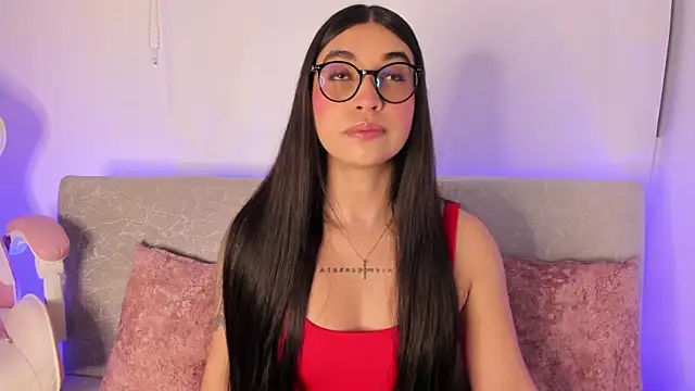 Snapshot of sensualhaven_ chatting on March 8, 11:39 pm sensualhaven  online show from March 8, 11:39 pm