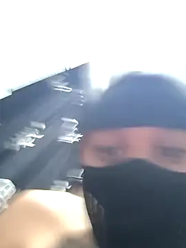 Snapshot of Piecito chatting on November 16, 10:15 pm Piecito online show from November 16, 10:15 pm