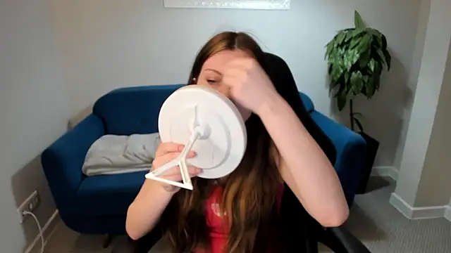 Sandra  Cute online show from February 19, 8:33 am