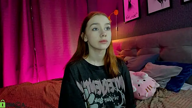 Lesi Moonie01 online show from April 19, 9:19 am