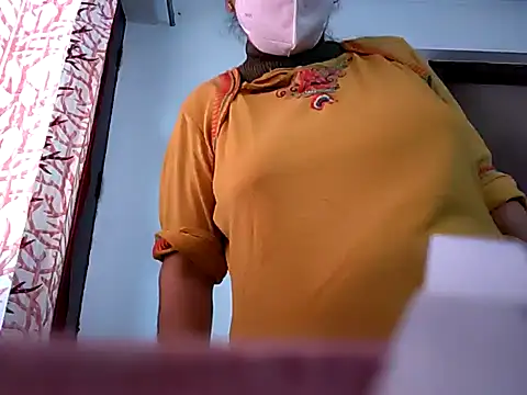 cutiecatty21 online show from December 11, 8:47 am