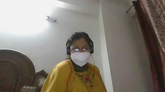 cutiecatty21 online show from December 11, 4:42 pm