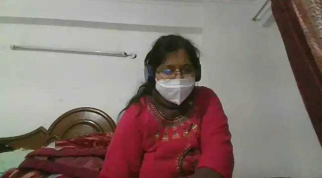 cutiecatty21 online show from December 31, 4:57 pm