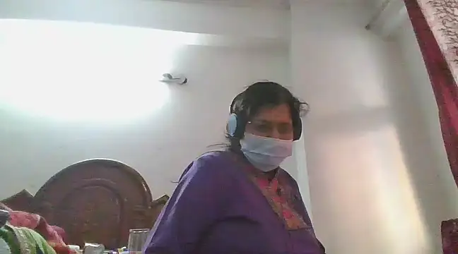 cutiecatty21 online show from February 14, 11:31 am