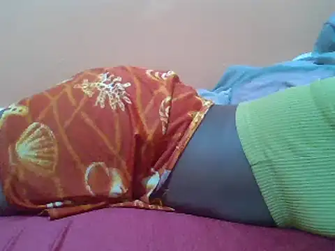 Moonfades online show from December 30, 6:16 pm