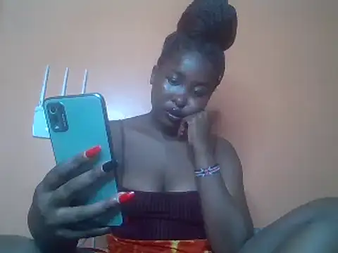 Moonfades online show from January 31, 12:29 pm