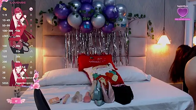 Snapshot of Alaya_cute chatting on December 4, 6:11 am Alaya cute online show from December 4, 6:11 am