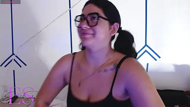 Snapshot of EsmeraldaSantoss chatting on January 7, 12:41 pm EsmeraldaSantoss online show from January 7, 12:41 pm