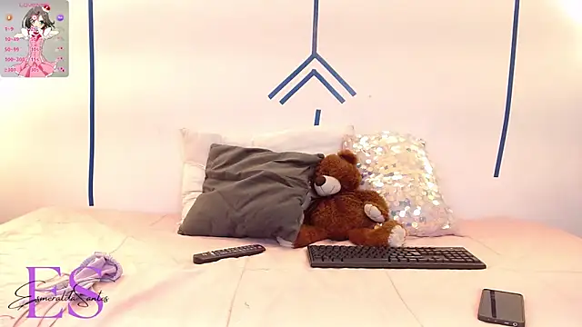 Snapshot of EsmeraldaSantoss chatting on January 8, 12:47 pm EsmeraldaSantoss online show from January 8, 12:47 pm