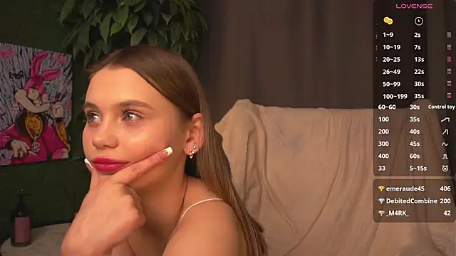 its me lissa  online show from March 4, 4:09 pm