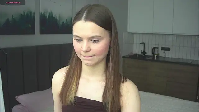 its me lissa  online show from June 4, 1:39 pm