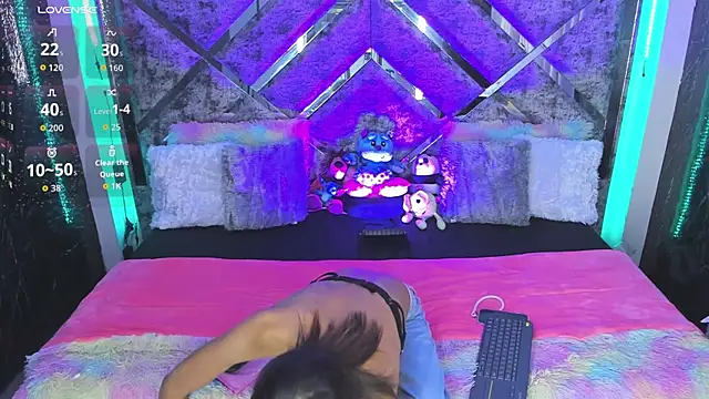 misssasha  2 online show from January 10, 10:36 pm