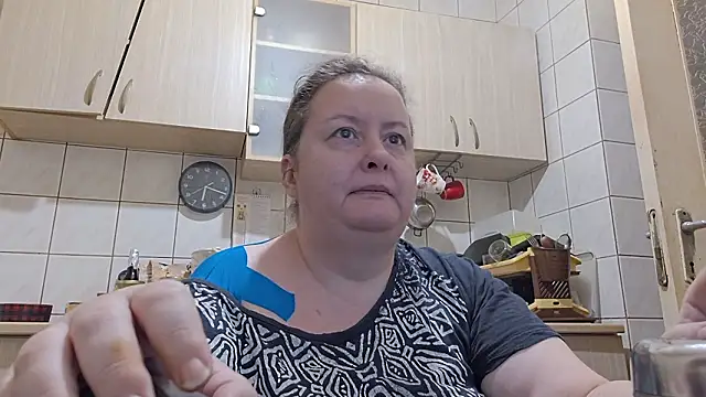 melissaBlessing online show from February 14, 4:09 am