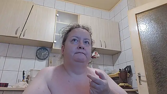 melissaBlessing online show from July 18, 11:30 pm