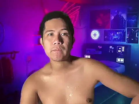 Snapshot of fuckingAsianBoy chatting on November 16, 6:35 pm fuckingAsianBoy online show from November 16, 6:35 pm