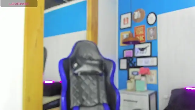 Drake Nassir4 online show from October 22, 9:14 pm