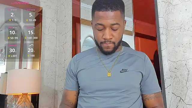 Drake Nassir4 online show from February 9, 2:10 pm