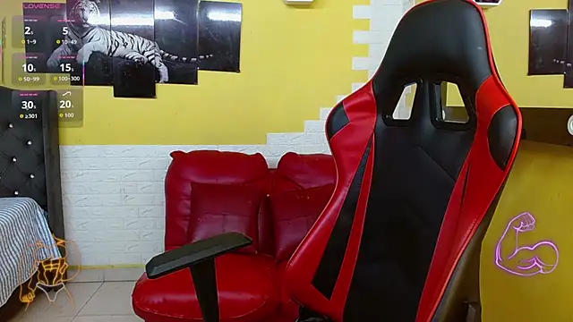 jose sexycumm online show from December 21, 4:47 pm