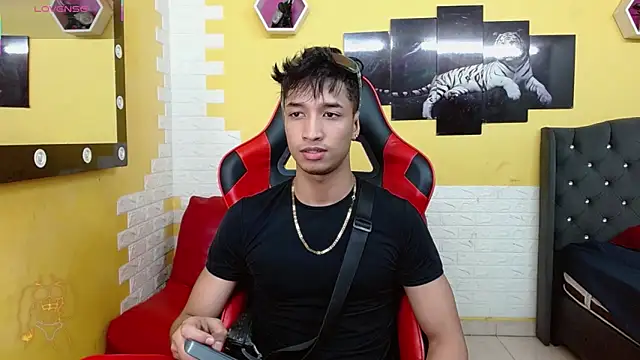 jose sexycumm online show from January 7, 8:22 pm