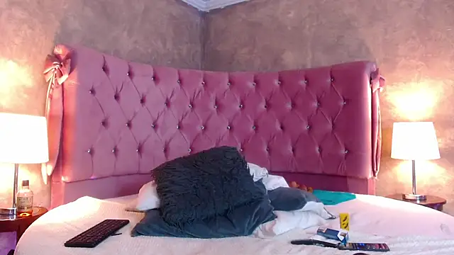 GabyPetit online show from March 12, 12:20 am