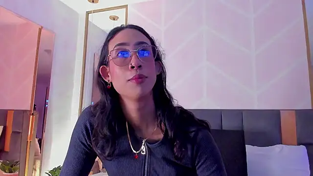 GabyPetit online show from January 31, 8:51 pm