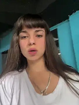 VioletaSubmissive online show from December 20, 7:43 pm