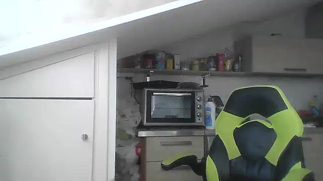 Snapshot of hotsexcouple00 chatting on December 27, 11:17 am hotsexcouple00 online show from December 27, 11:17 am