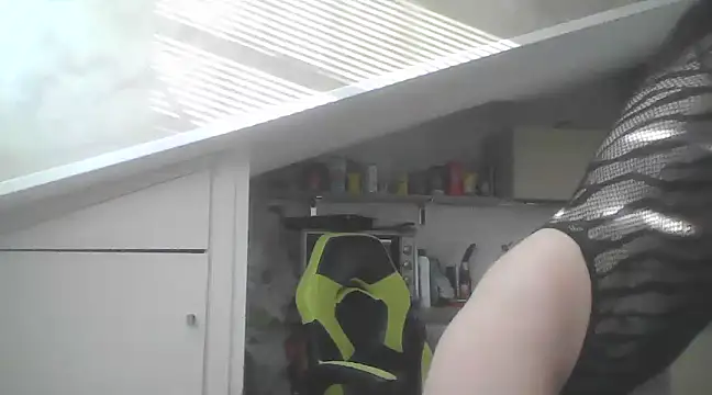 Snapshot of hotsexcouple00 chatting on December 30, 8:10 am hotsexcouple00 online show from December 30, 8:10 am