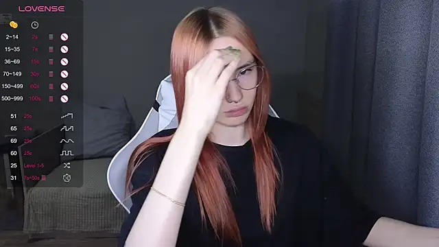 littlevildevil online show from November 23, 10:59 am