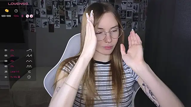 littlevildevil online show from March 23, 10:41 am