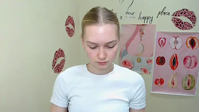 MademoiselleCl online show from February 4, 7:29 am