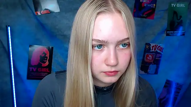 MademoiselleCl online show from October 3, 12:35 pm