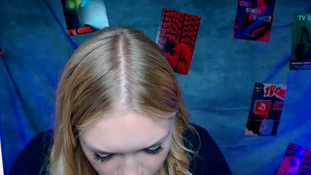 MademoiselleCl online show from November 7, 1:11 pm