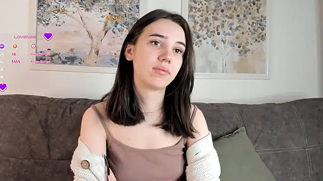 Snapshot of GillianDowdey chatting on January 31, 1:43 am GillianDowdey online show from January 31, 1:43 am