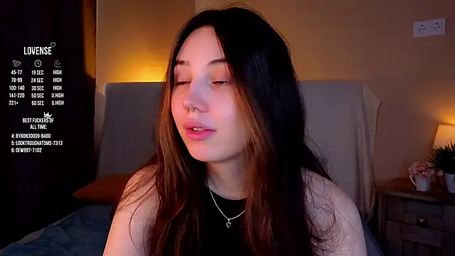 Snapshot of GillianDowdey chatting on September 23, 2:47 am GillianDowdey online show from September 23, 2:47 am