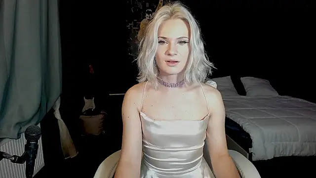 Snapshot of Milena_marshmalows chatting on December 8, 10:19 am Milena marshmalows online show from December 8, 10:19 am