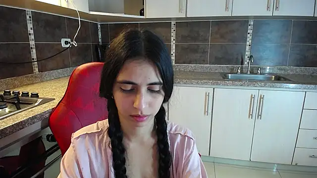Snapshot of anna_alvarez chatting on February 15, 5:17 pm anna alvarez online show from February 15, 5:17 pm