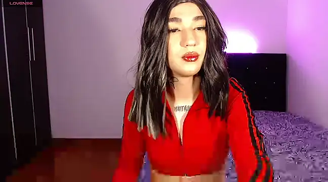 Snapshot of zarablare_ chatting on January 8, 9:23 pm zarablare online show from January 8, 9:23 pm