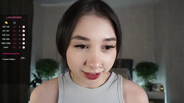 AislyEmbury online show from February 11, 7:05 pm