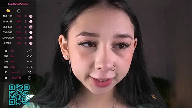 AislyEmbury online show from October 14, 5:52 am