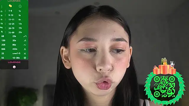 AislyEmbury online show from December 2, 5:13 am