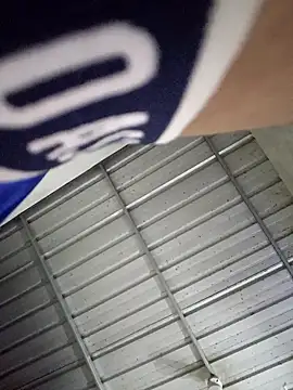 Snapshot of BingedHearts chatting on February 13, 9:49 am BingedHearts online show from February 13, 9:49 am