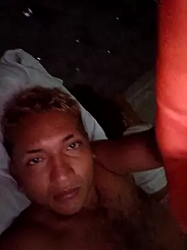 Snapshot of BingedHearts chatting on February 19, 10:11 am BingedHearts online show from February 19, 10:11 am