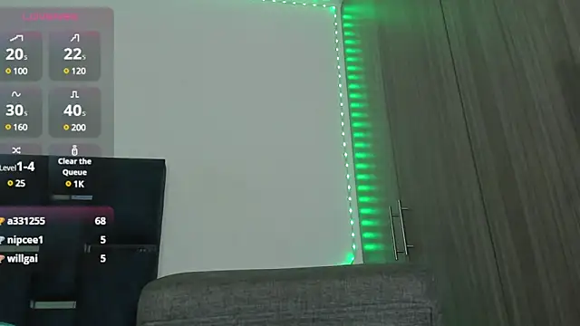 Kristen dollts online show from February 21, 6:40 am