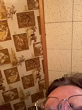 Tonybaloney1972 online show from September 18, 8:55 pm