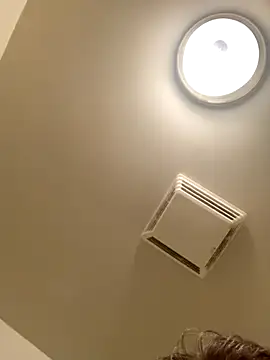 Tonybaloney1972 online show from December 4, 11:35 pm